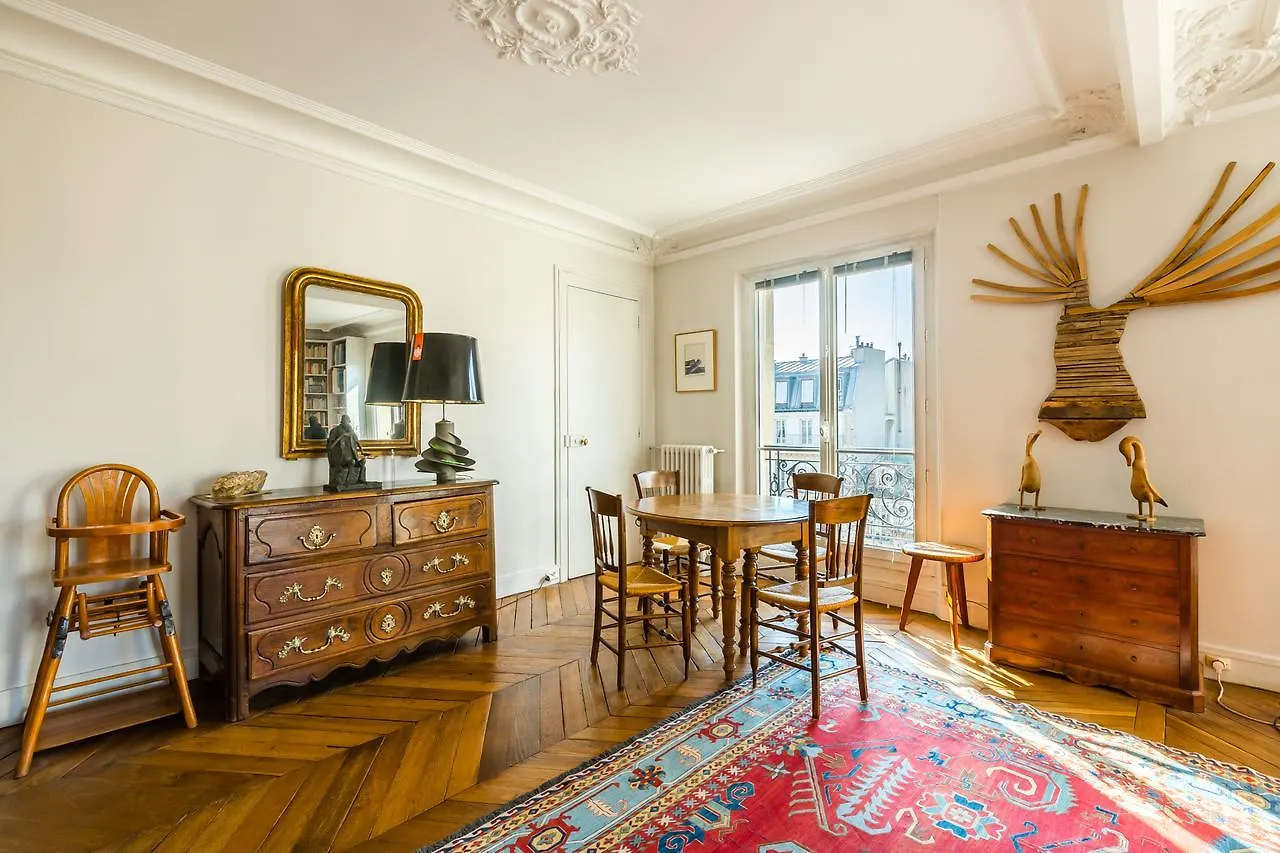 Veeve - Classic Montparnasse Paris França